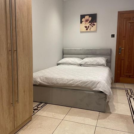 North London Studio Apartment Exterior foto